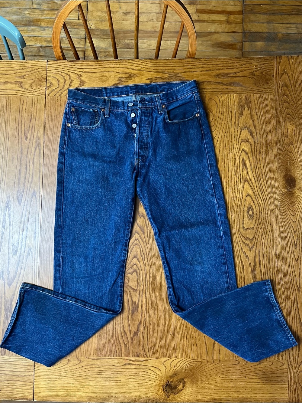 Levi’s 501 Classic Dark Blue Button-Fly Jeans 34x32